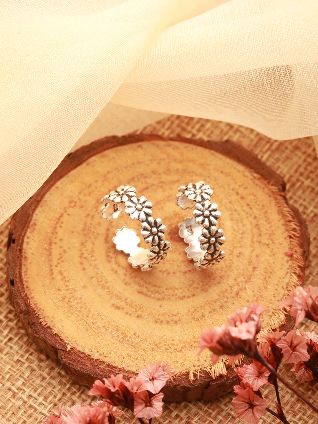 925 Sterling Silver Oxidised Leaf Dailywear Adjustable Pair of Toe Rings